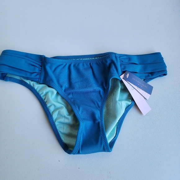 NWT Victoria’s Secret Bombshell Add 2 Cups Push up Swim Set Turquoise 32AA / XS - Picture 4 of 9